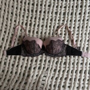 Victoria's Secret Lace Bra - Pink and Black